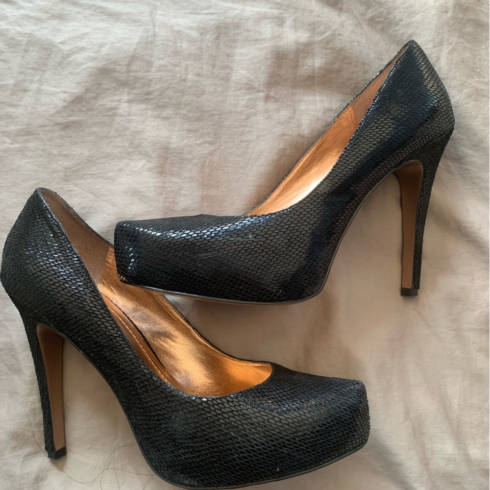 BCBG black heels